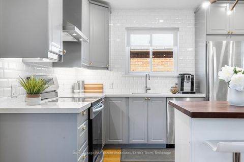 Photo 12 at 10 Iris Road, Long Branch, Toronto