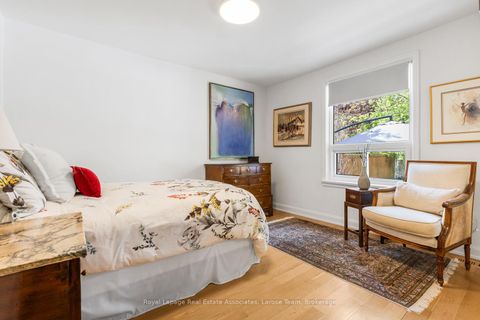 Photo 14 at 10 Iris Road, Long Branch, Toronto