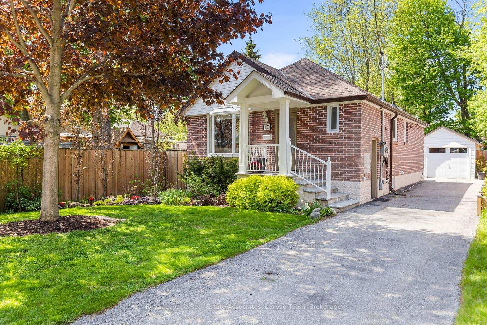 10 Iris Road, Long Branch, Toronto 