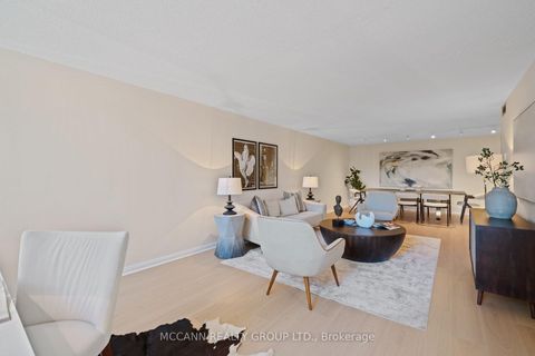 Photo 10 at 301 - 360 Bloor Street E, Moore Park, Toronto