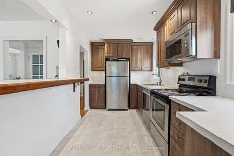 Photo 12 at 261 Andrew Street, Central Newmarket, Newmarket