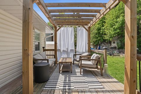 Photo 21 at 261 Andrew Street, Central Newmarket, Newmarket