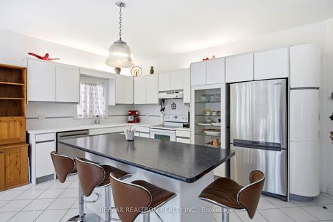 Photo 7 at 623 Coldstream Avenue, Lawrence, Toronto