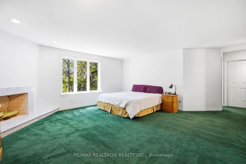 Photo 9 at 623 Coldstream Avenue, Lawrence, Toronto