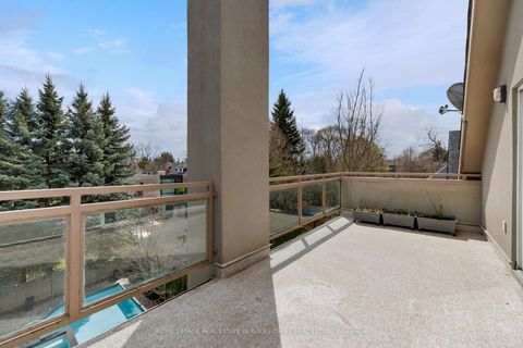 Photo 27 at 67 Lynwood Avenue, Casa Loma, Toronto