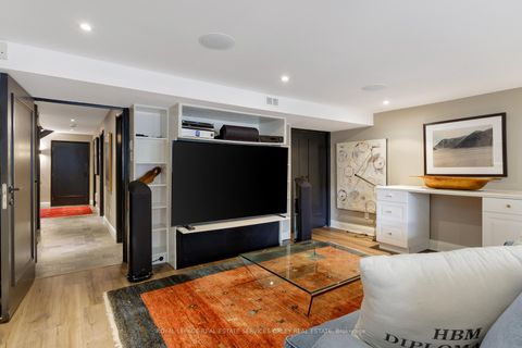 Photo 33 at 67 Lynwood Avenue, Casa Loma, Toronto