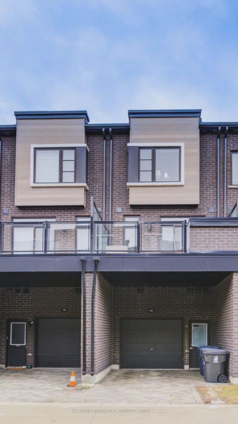 Photo 2 at 40 Akil Thomas Gardens, Bendale, Toronto