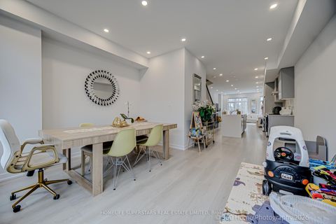 Photo 13 at 40 Akil Thomas Gardens, Bendale, Toronto