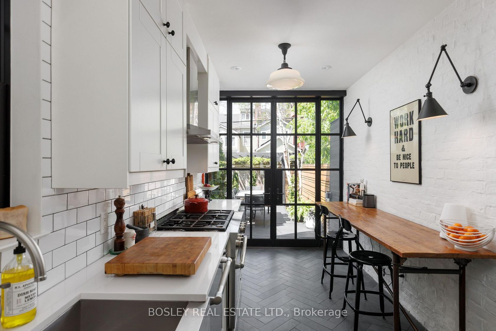 356 Ontario Street, Moss Park, Toronto 