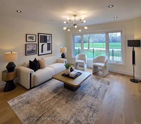 Photo 1 at 169 Charlton Boulevard, Newtonbrook West, Toronto