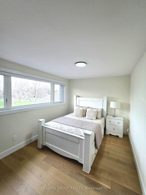 Photo 24 at 169 Charlton Boulevard, Newtonbrook West, Toronto
