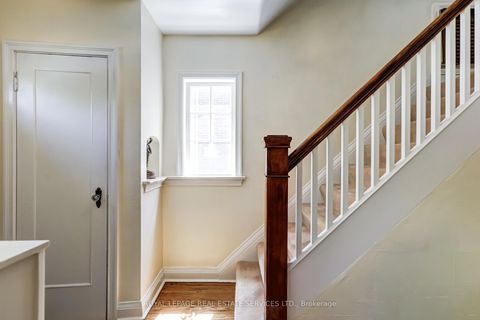 Photo 12 at 24 Tanager Avenue, Leaside, Toronto