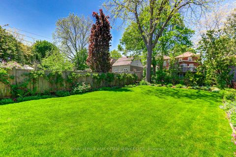 Photo 19 at 24 Tanager Avenue, Leaside, Toronto