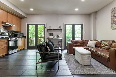 Photo 9 at 76 Davisville Avenue, Mount Pleasant West, Toronto