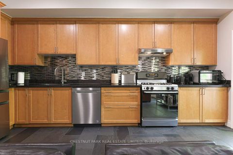 Photo 10 at 76 Davisville Avenue, Mount Pleasant West, Toronto