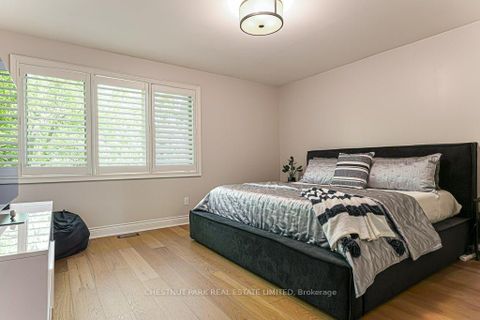 Photo 15 at 76 Davisville Avenue, Mount Pleasant West, Toronto