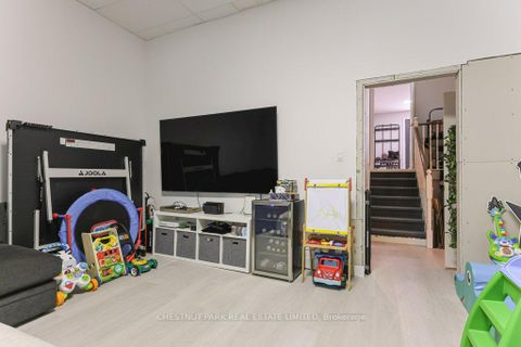 Photo 25 at 76 Davisville Avenue, Mount Pleasant West, Toronto