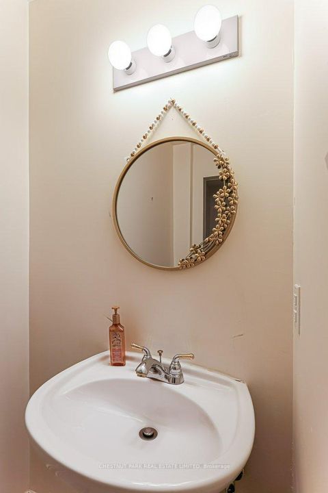 Photo 26 at 76 Davisville Avenue, Mount Pleasant West, Toronto