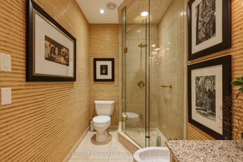 Photo 34 at 21 - 260 Russell Hill Road, Casa Loma, Toronto