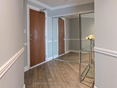 Photo 1 at 604 - 33 ELLEN Street, Lakeshore, Barrie