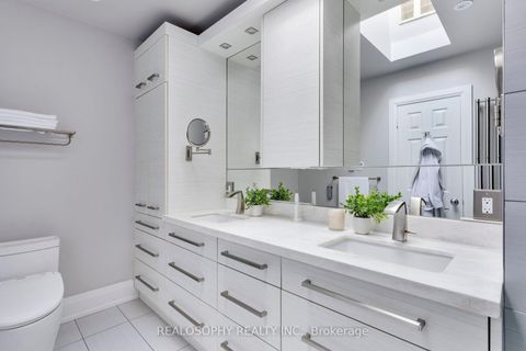 Photo 16 at 432 Merton Street, Mount Pleasant East, Toronto