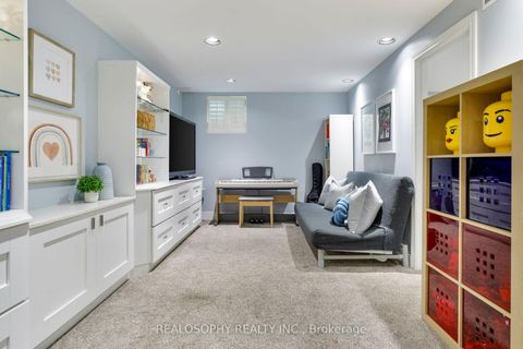 Photo 26 at 432 Merton Street, Mount Pleasant East, Toronto