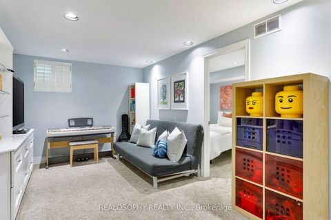 Photo 27 at 432 Merton Street, Mount Pleasant East, Toronto