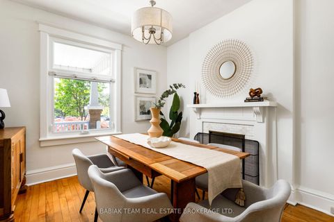 Photo 5 at 82 Howard Park Avenue, Swansea, Toronto