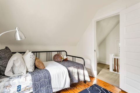 Photo 32 at 82 Howard Park Avenue, Swansea, Toronto