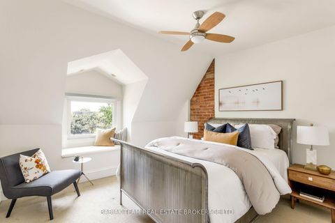 Photo 33 at 82 Howard Park Avenue, Swansea, Toronto