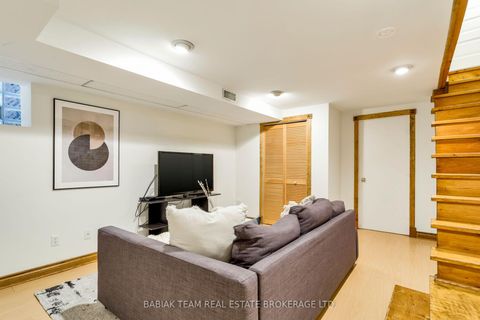 Photo 37 at 82 Howard Park Avenue, Swansea, Toronto