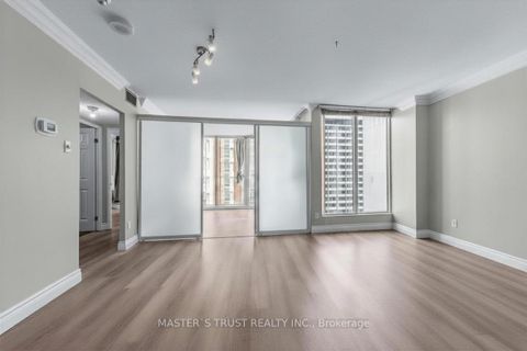 Photo 4 at 1702 - 55 Centre Avenue, Bay Street Corridor, Toronto