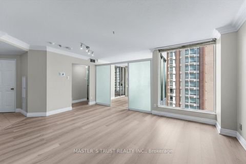 Photo 5 at 1702 - 55 Centre Avenue, Bay Street Corridor, Toronto