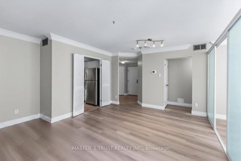 Photo 6 at 1702 - 55 Centre Avenue, Bay Street Corridor, Toronto