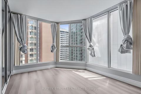 Photo 13 at 1702 - 55 Centre Avenue, Bay Street Corridor, Toronto