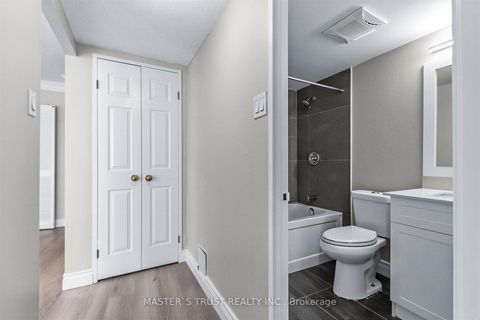 Photo 19 at 1702 - 55 Centre Avenue, Bay Street Corridor, Toronto