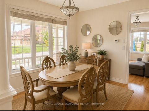 Photo 5 at 45 Pelham Drive, Kleinburg, Vaughan