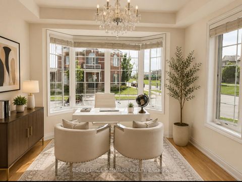 Photo 6 at 45 Pelham Drive, Kleinburg, Vaughan