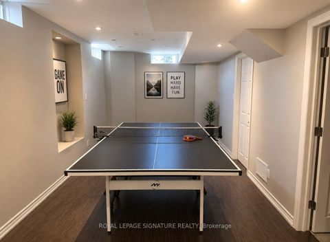 Photo 11 at 45 Pelham Drive, Kleinburg, Vaughan