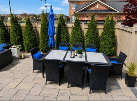 Photo 15 at 45 Pelham Drive, Kleinburg, Vaughan