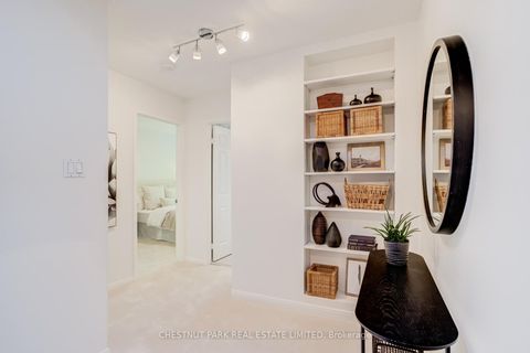 Photo 14 at 9 - 41 Spruce Street, South St. James Town, Toronto