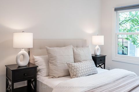Photo 21 at 9 - 41 Spruce Street, South St. James Town, Toronto