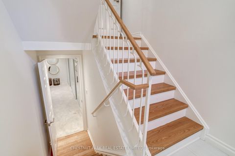 Photo 31 at 9 - 41 Spruce Street, South St. James Town, Toronto