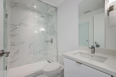 Photo 18 at 102 - 2 Teagarden Court N, Willowdale East, Toronto