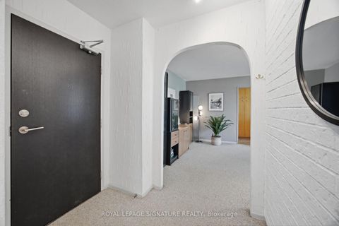 Photo 1 at 201 - 15 Vicora Linkway, Flemingdon Park, Toronto