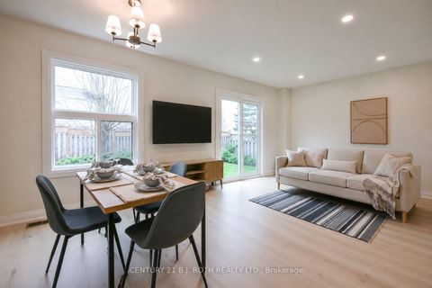 Photo 7 at 20 Hadden Crescent, Cundles East, Barrie
