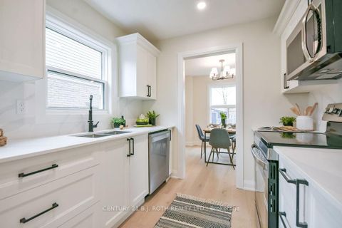 Photo 12 at 20 Hadden Crescent, Cundles East, Barrie