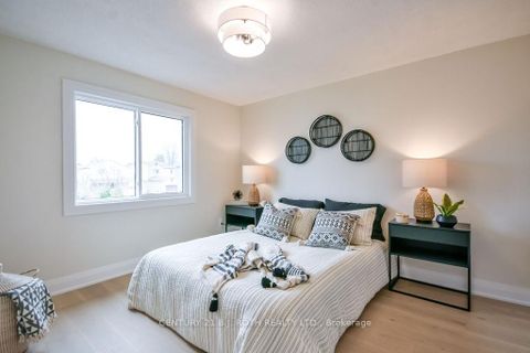 Photo 19 at 20 Hadden Crescent, Cundles East, Barrie