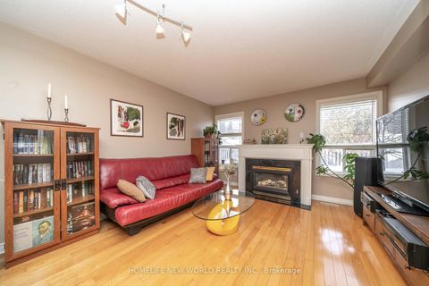 Photo 14 at 26 Cape Breton Court, Oak Ridges Lake Wilcox, Richmond Hill