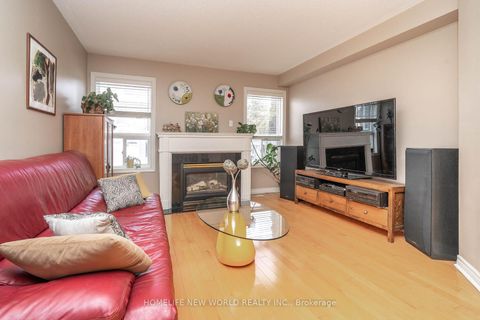 Photo 15 at 26 Cape Breton Court, Oak Ridges Lake Wilcox, Richmond Hill